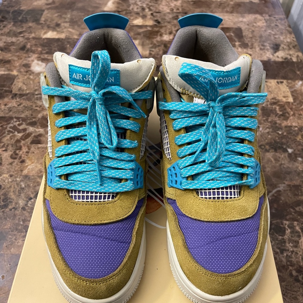 Junior Jordan’s 4